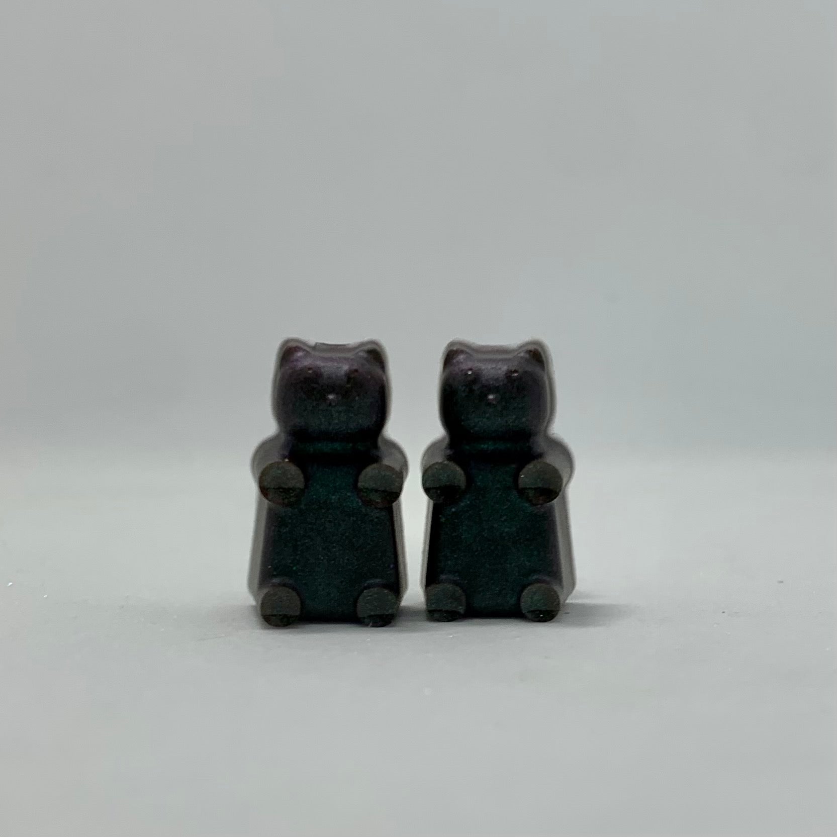 Gummy Bear - Tiny Studs - Smidgen