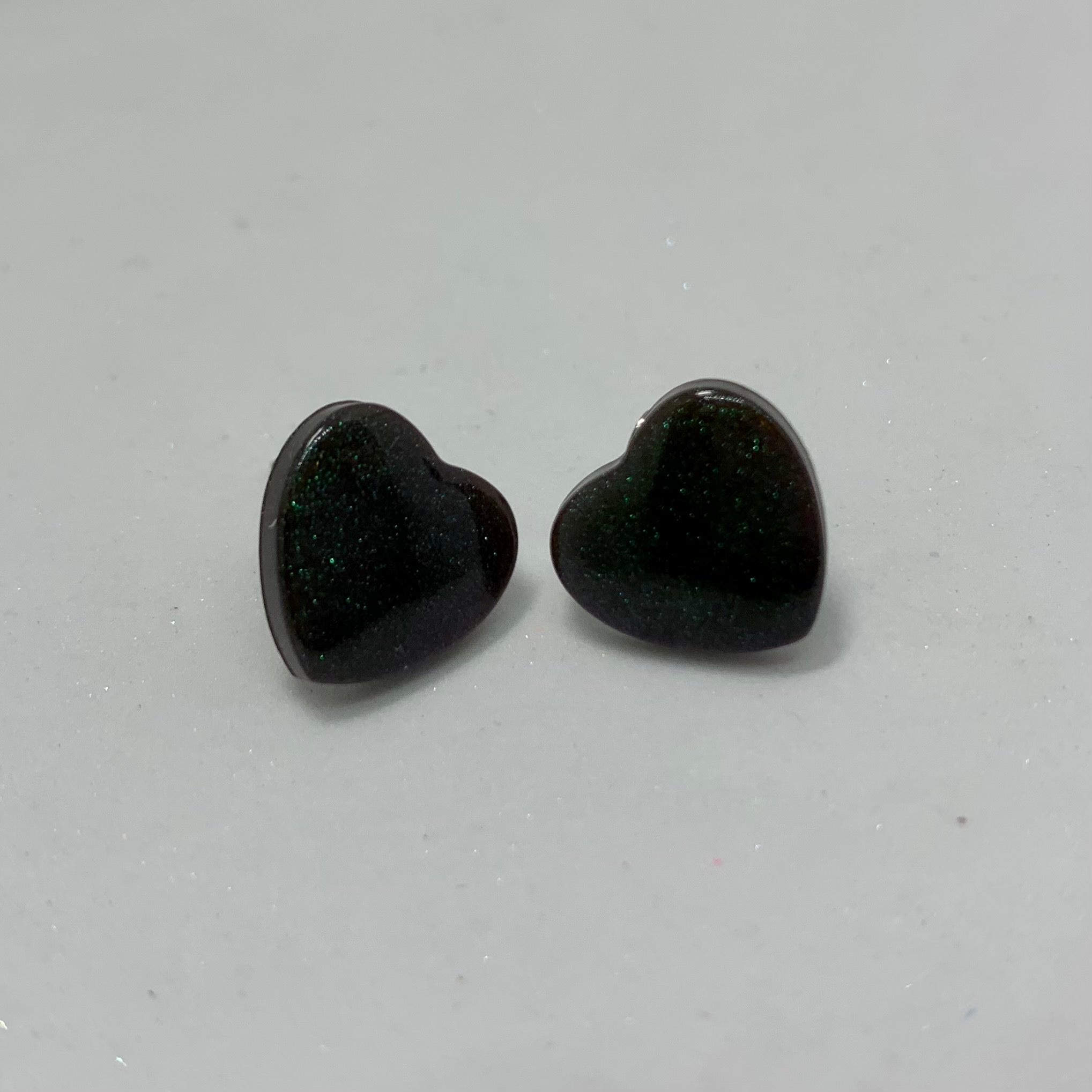 Heart - Tiny Studs - Smidgen